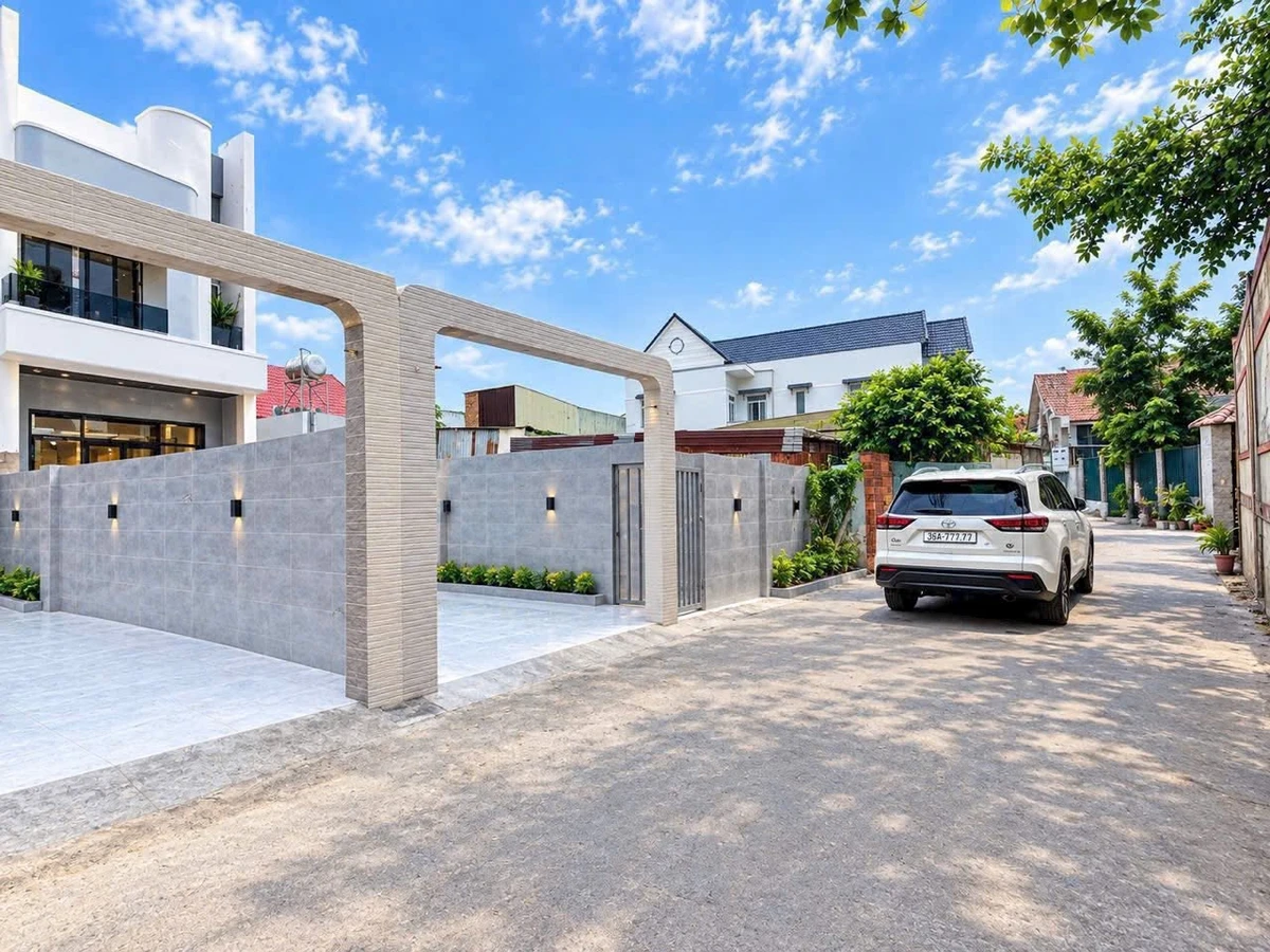 Bán nhà phố 3PN 132m² Tân Phong, gần công viên B5 - 4,15 tỷ - Ảnh thu nhỏ 3