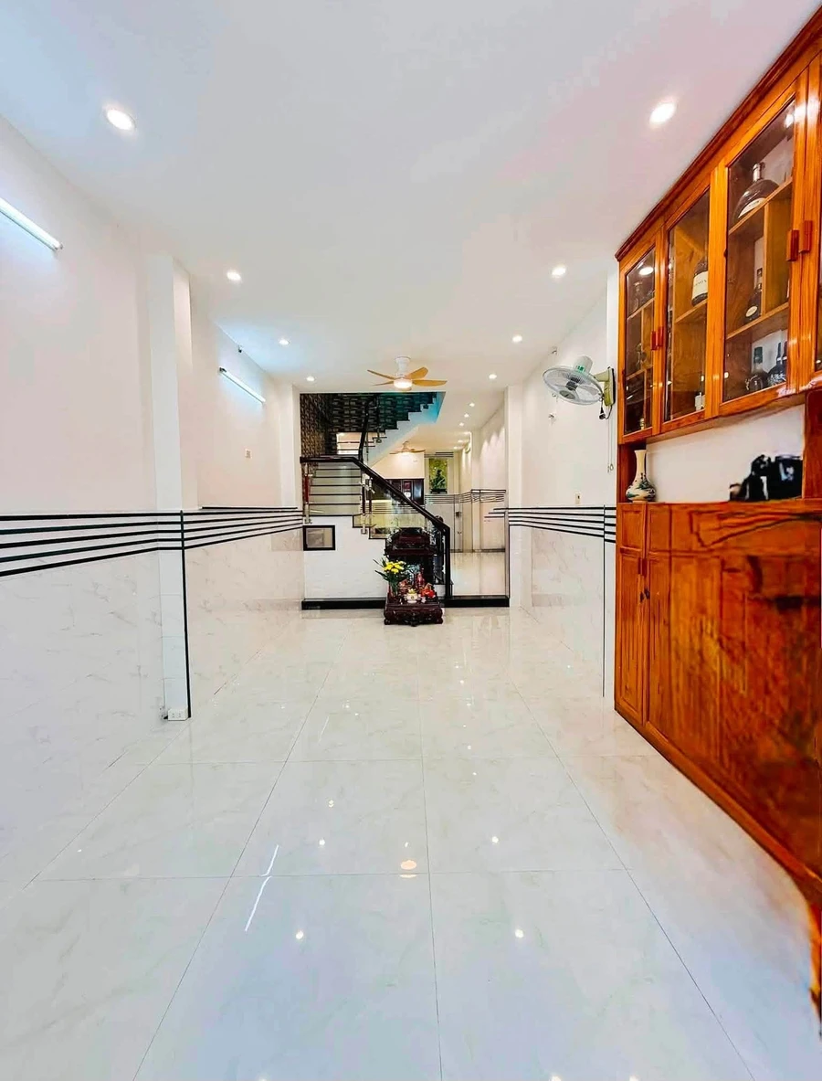 Bán nhà 3 tầng 52m2 gần Xuân Thuỷ Quy Nhơn 4 tỷ - Ảnh thu nhỏ 4