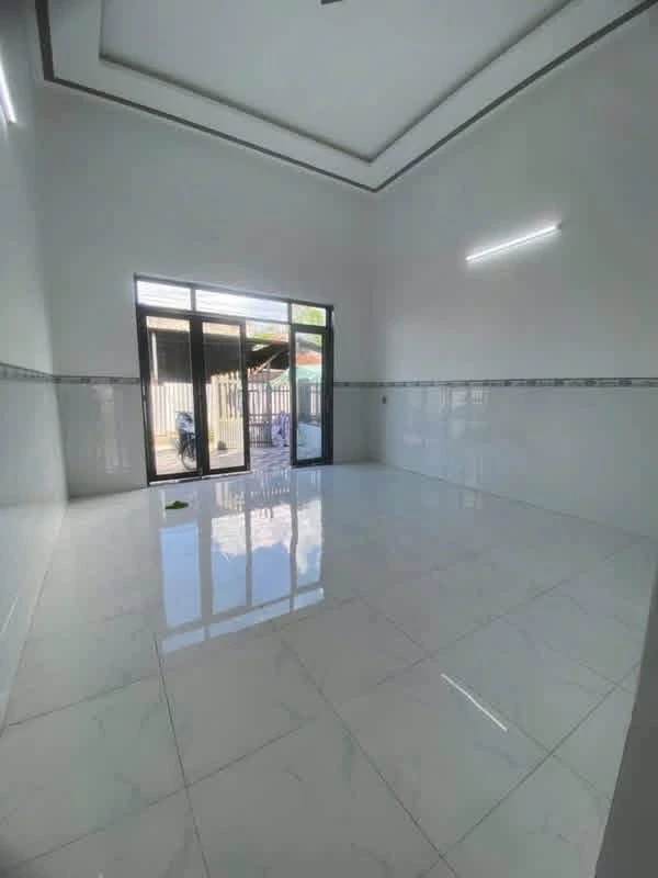 Nhà cấp 4 bán 1 tỷ 250 triệu, 80 m², Đức Hoà - Ảnh thu nhỏ 3