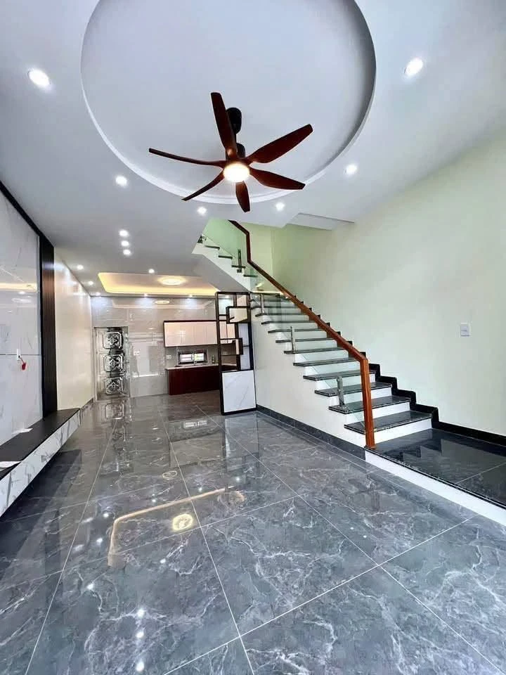 Bán nhà 3 tầng 58m² đối diện trường cấp 3 Ngô Quyền - Ảnh thu nhỏ 2