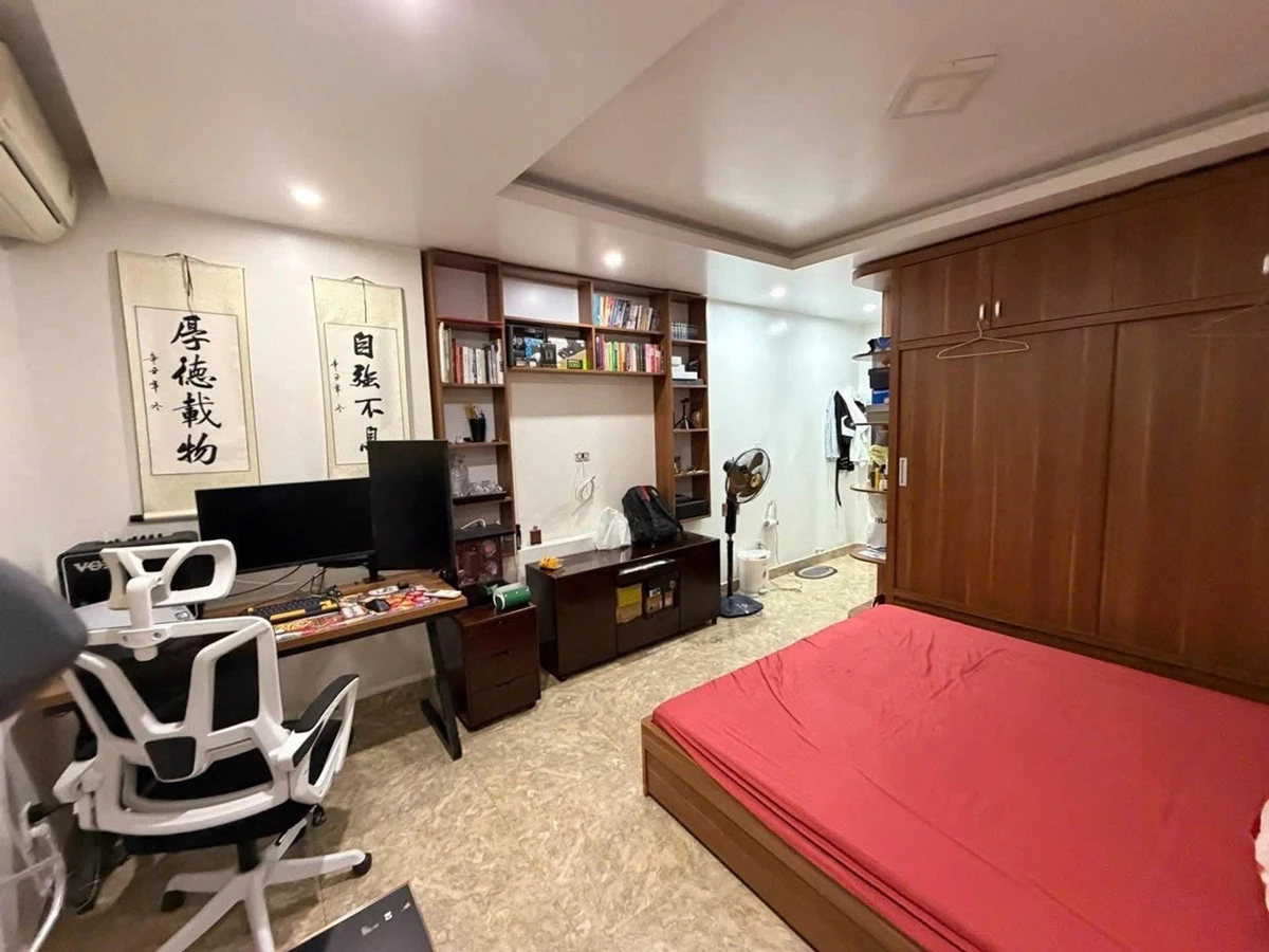Bán nhà mặt tiền Lê Thánh Tông 100m², 3,5 tầng, 10,5 tỷ - Ảnh thu nhỏ 2