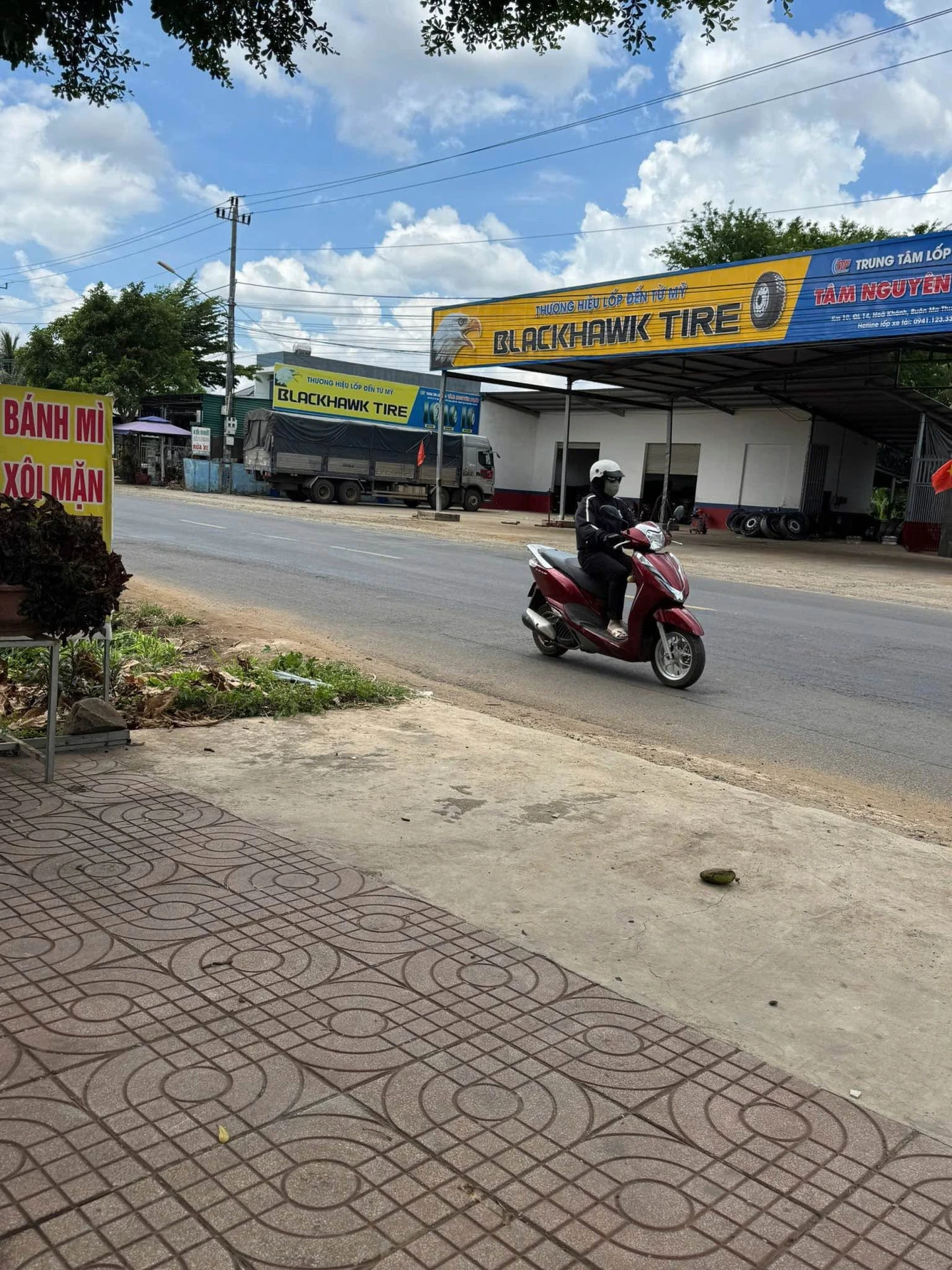 Bán nhà mặt tiền kinh doanh Quốc lộ 14 Buôn Ma Thuột, 5x22m, giá 3,5 tỷ - Ảnh 1