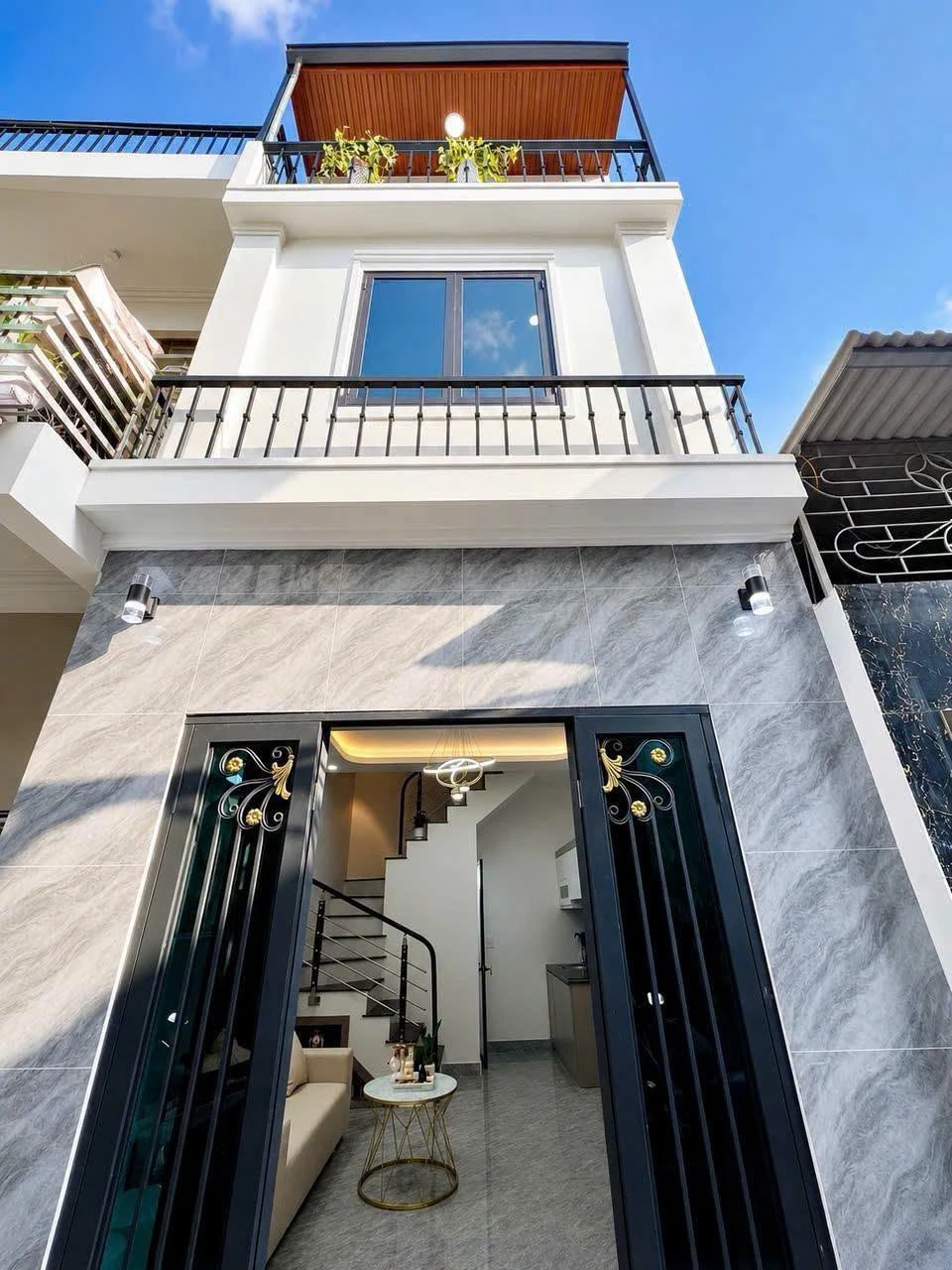 Bán nhà 3 tầng mới 20m² ở Tô Hiệu, Tân Bình, 1 tỷ 699 triệu - Ảnh 1