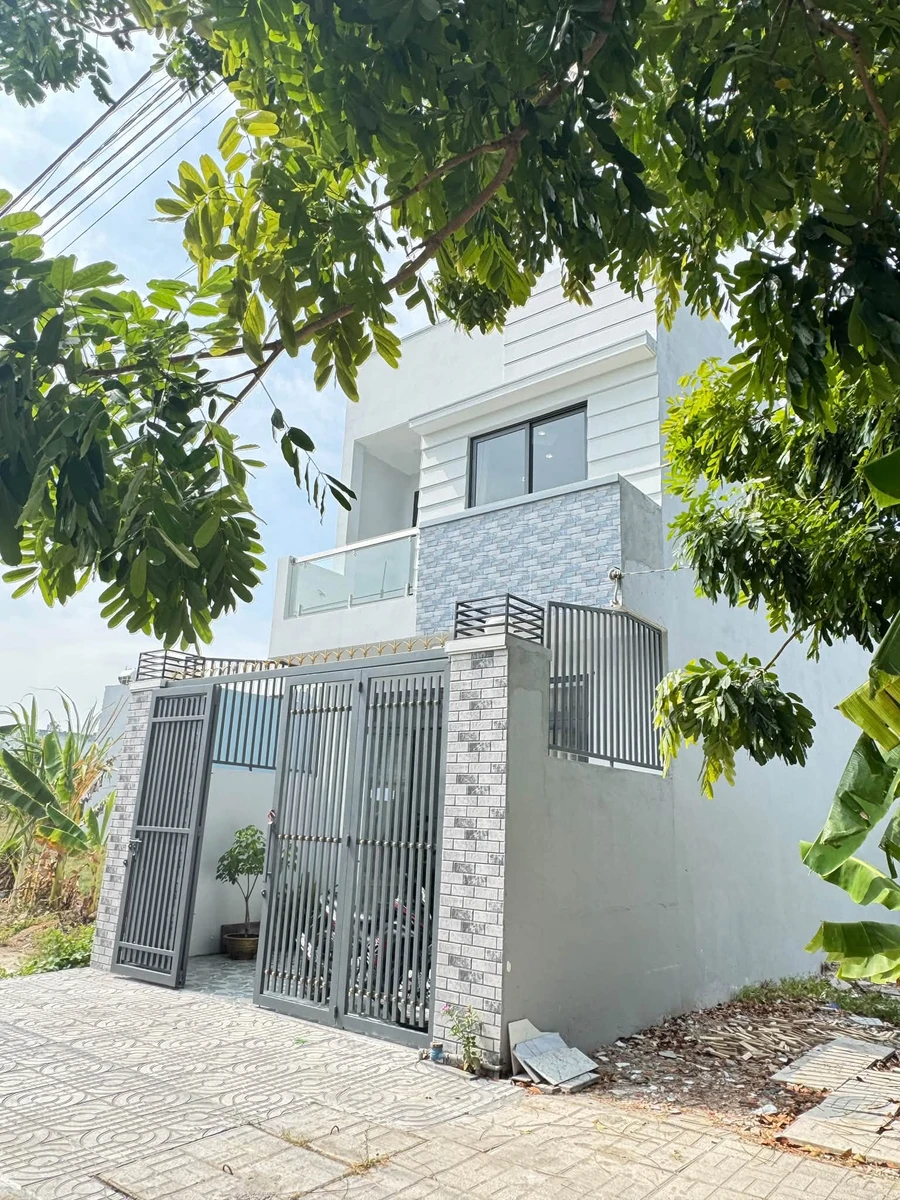 Bán nhà mặt tiền 168m² 4PN Cát Tường Phú Sinh - Ảnh 1