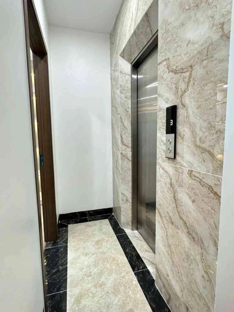 Bán nhà phố góc 45m² 6 tầng mặt tiền 9m Minh Khai - Ảnh thu nhỏ 3