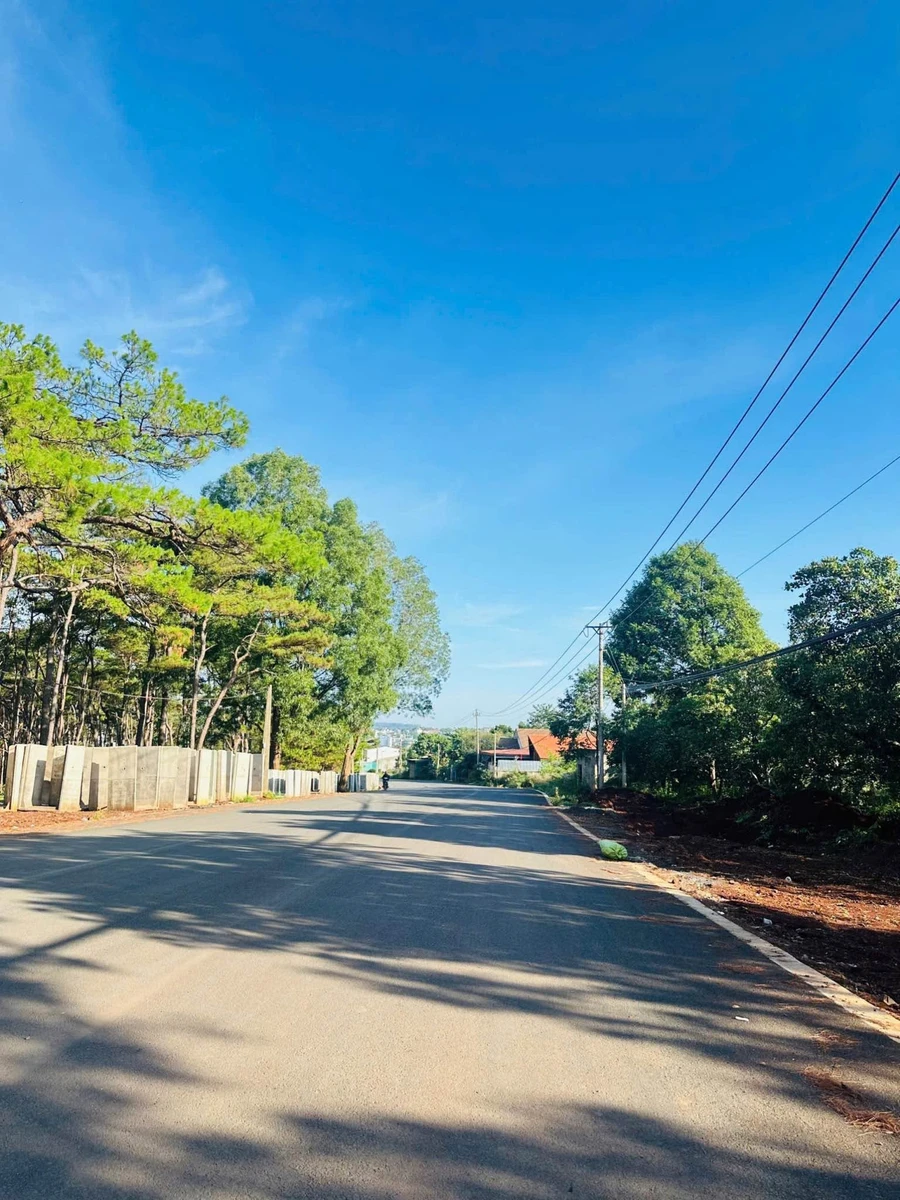 Bán đất 1000m2 hai mặt tiền đường 19/5, Ea Kao, Buôn Ma Thuột, giá 14 tỷ - Ảnh 1