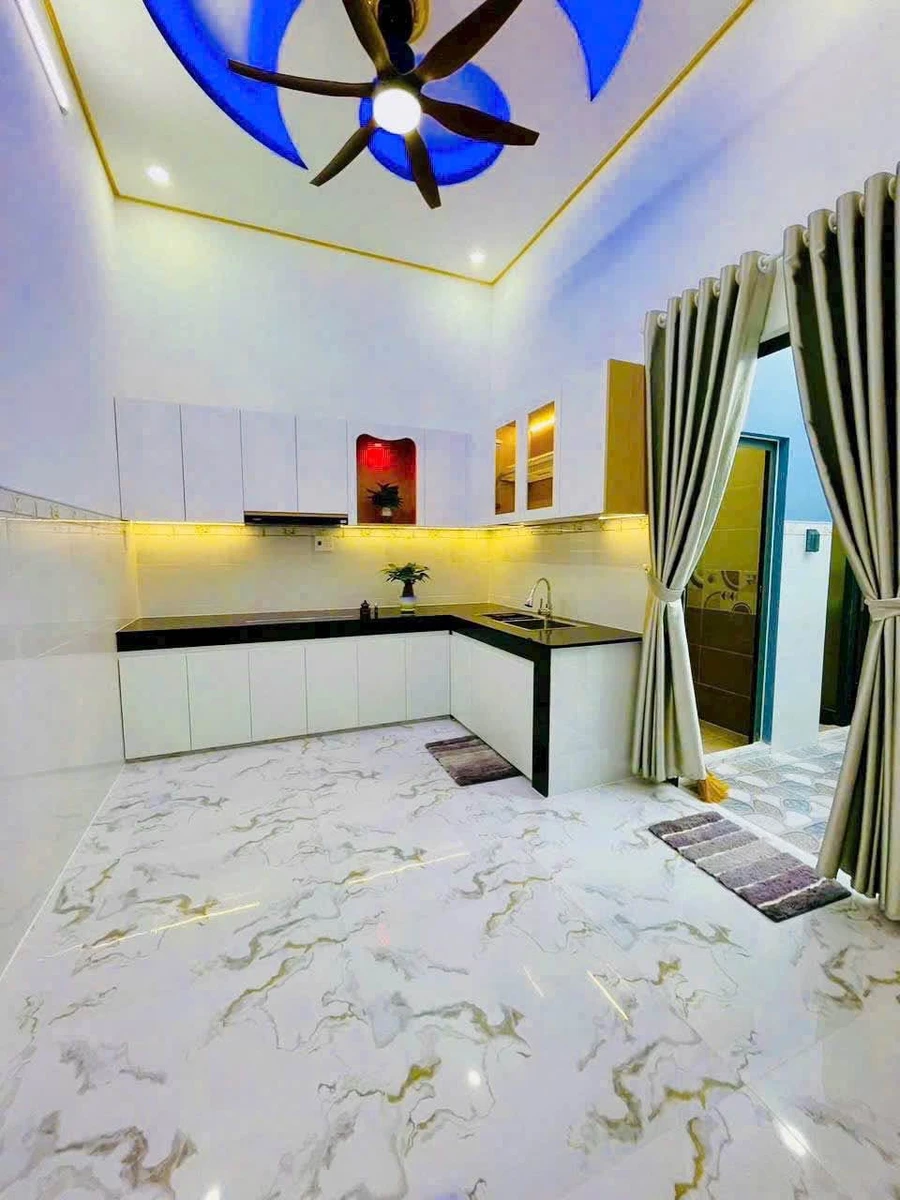 Nhà mặt tiền bán Nguyễn Chí Thanh, 103 m², 3 phòng, 4 tỷ 190 - Ảnh thu nhỏ 3