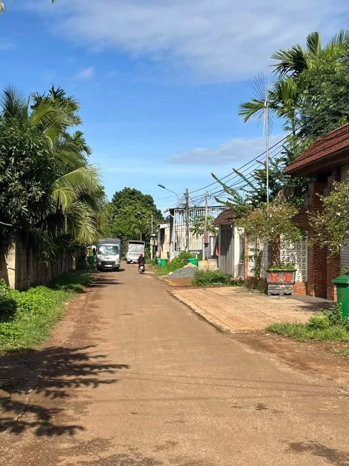 Bán lô đất 6x31m đường N3, Buôn Ju, Phường Tân An, Đắk Lắk giá 2,5 tỷ - Ảnh thu nhỏ 2