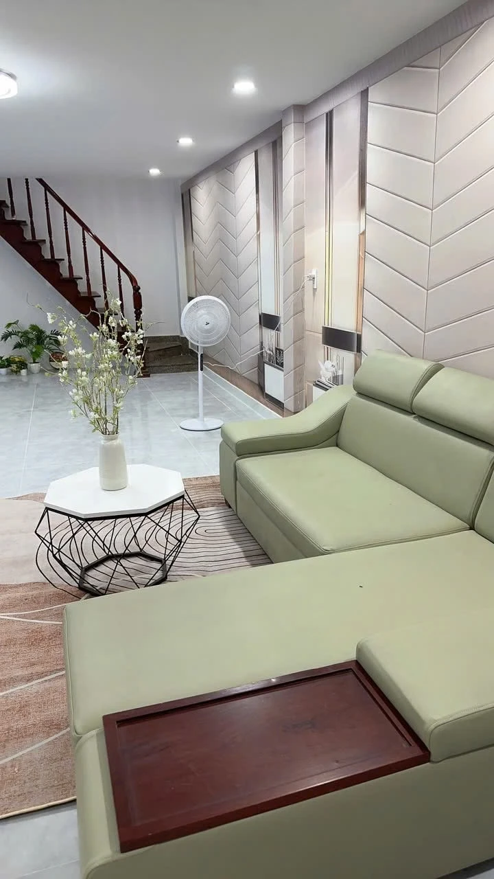 Bán nhà 3PN, 140m², Nguyễn Xí, Bình Thạnh, 8 tỷ - Ảnh 1