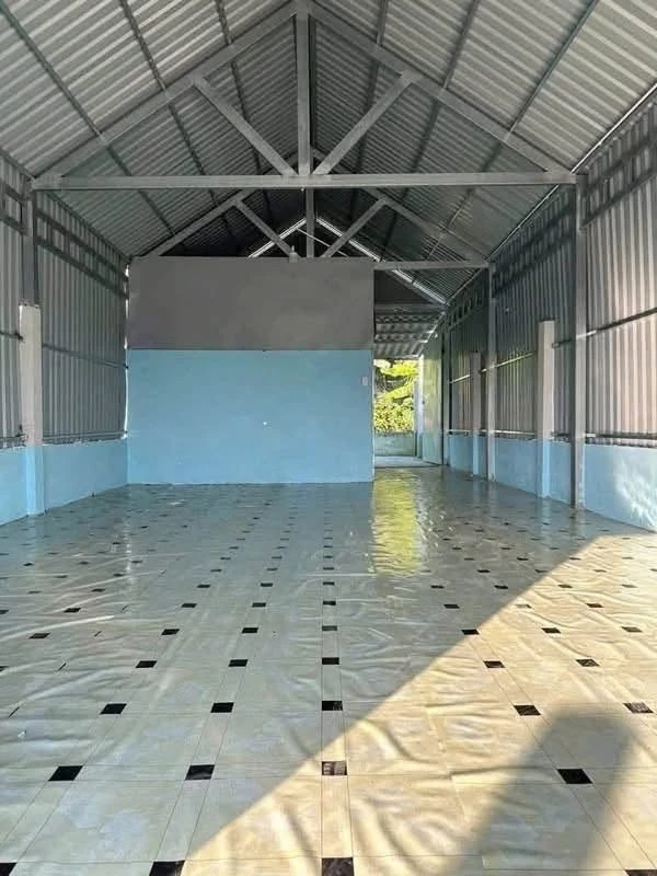 Bán nhà đất mặt tiền Lộ Dừa Long An 135m² giá 630 triệu - Ảnh thu nhỏ 3