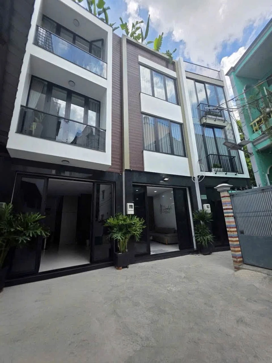 Bán nhà 3 tầng Âu Cơ, Phường 9, Tân Bình, 46,1m², thang máy, giá 8,2 tỷ - Ảnh 1