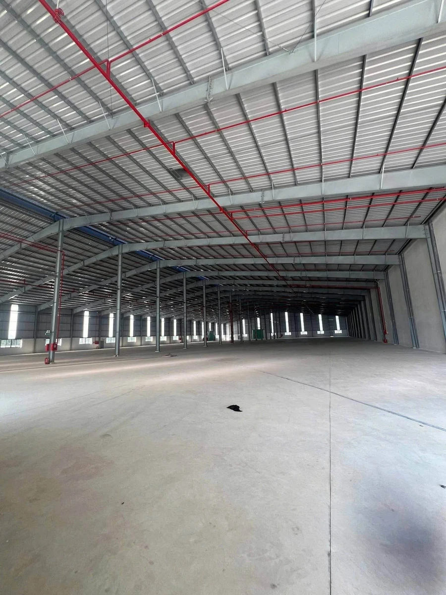 Cho thuê kho xưởng 5.565m² gần ngã tư Thủ Đức, 470 triệu/tháng - Ảnh thu nhỏ 2