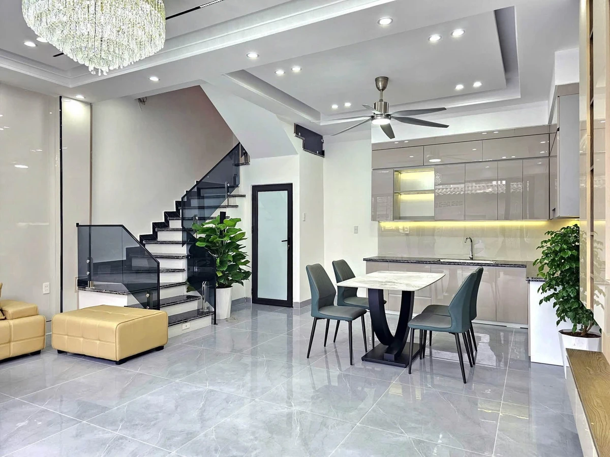Bán nhà 4 tầng 60m² mặt phố Hồ Sen Chợ Hàng 4 tỷ 350 - Ảnh thu nhỏ 2
