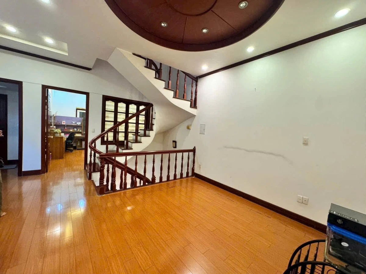 Bán nhà phố 3 tầng 75m² Lý Thường Kiệt, Quận 1 - 12 tỷ - Ảnh thu nhỏ 3