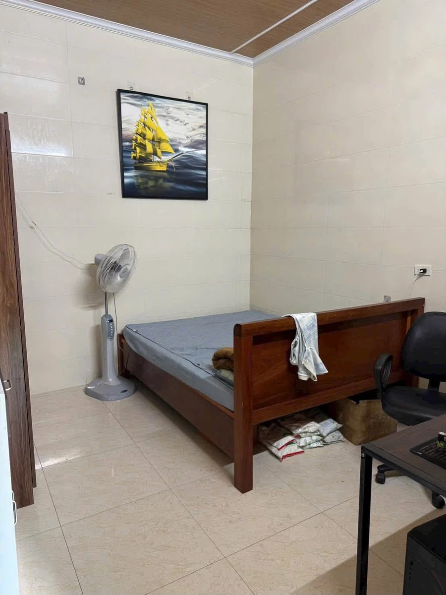 Bán nhà 2 PN, 100m², mặt tiền 7m, Phường Trường Vinh - Ảnh thu nhỏ 2