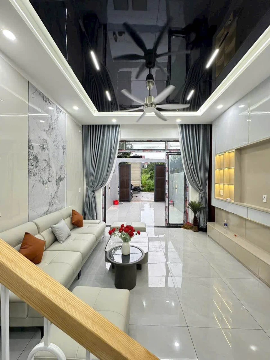 Bán nhà 1 trệt 1 lầu mặt tiền 85m² Trảng Dài 3.69 tỷ - Ảnh thu nhỏ 4