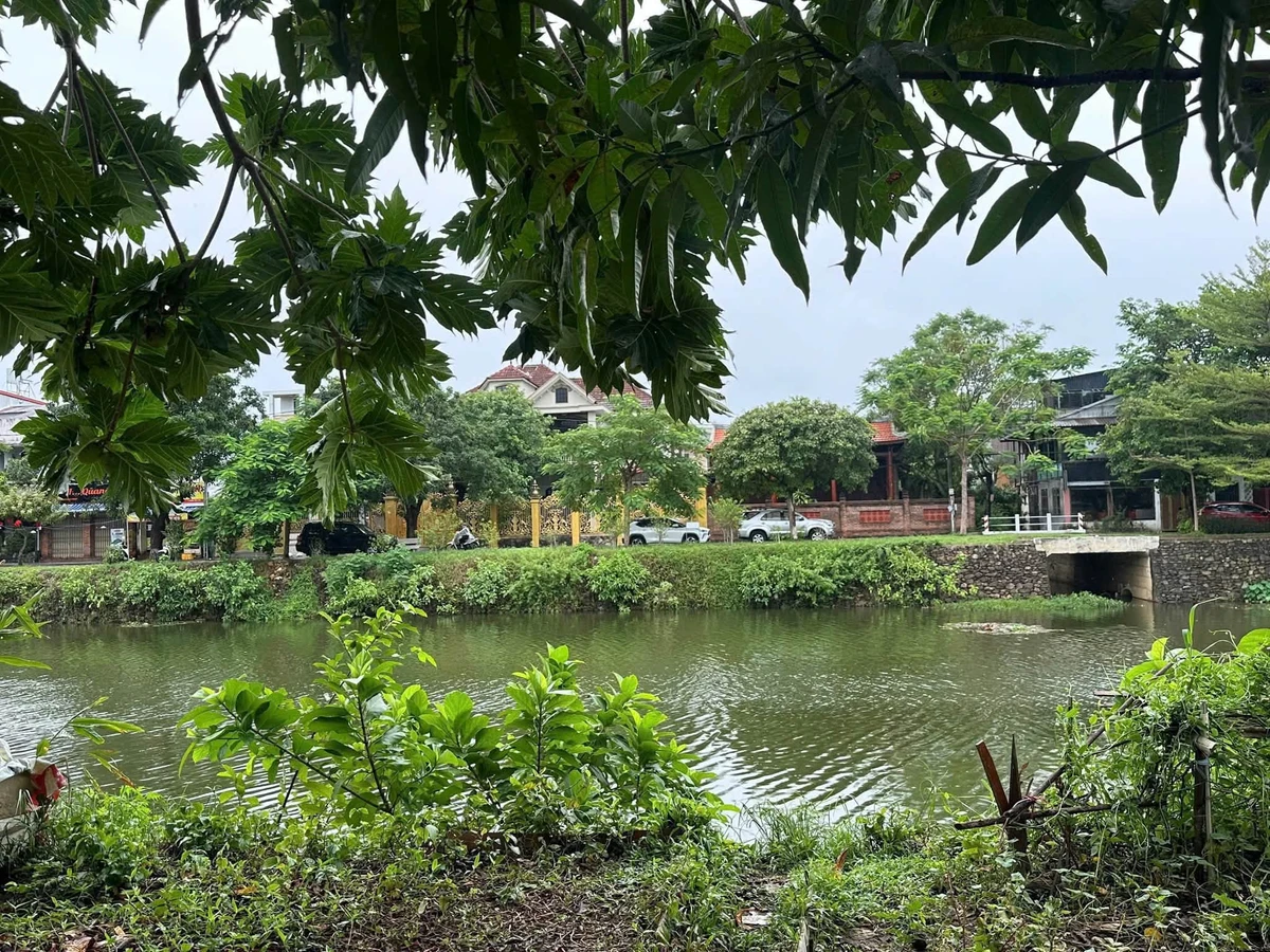 Nhà mặt tiền 172.7 m² Trần Văn Kỷ, view sông, 7.8 tỷ - Ảnh 1