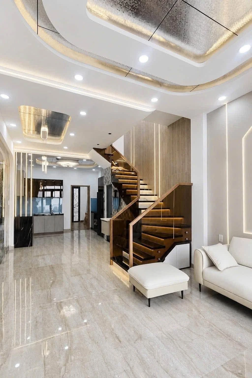 Bán nhà 2 tầng 66m2, 3PN gần Đầm Sen, Quận 11, giá 7,2 tỷ - Ảnh 1