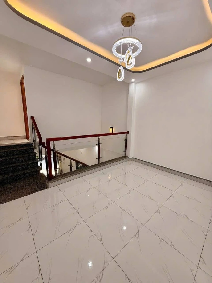 Bán nhà mặt tiền 3 tầng 90m2 Liên Chiểu 5 tỷ - Ảnh thu nhỏ 5