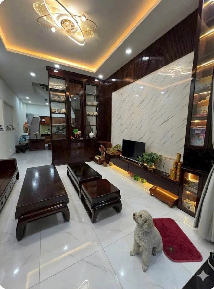 Bán nhà 4 tầng 5PN 66m² Thủ Đức, đỗ ô tô - Ảnh thu nhỏ 2