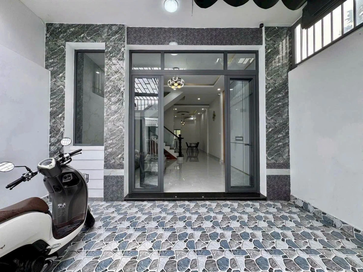 Bán nhà hẻm Bà Triệu Rạch Giá, 65m², 2PN, 1tỷ990 - Ảnh thu nhỏ 3