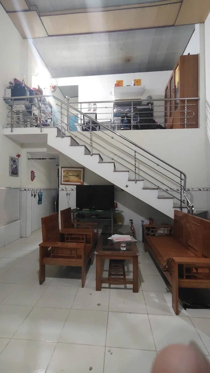 Bán nhà 2 tầng 50m2, 2PN 2WC, lô góc, Sơn Trà - Ảnh 1