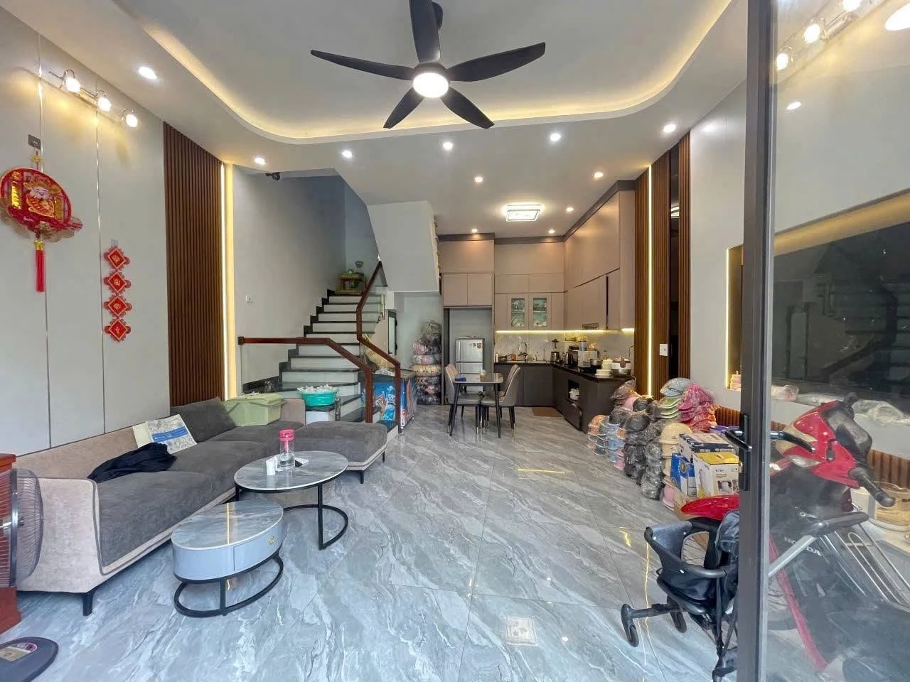 Bán nhà 3 tầng 42m² Vũ Hữu, Hải Phòng, 2 tỷ 150 - Ảnh 1