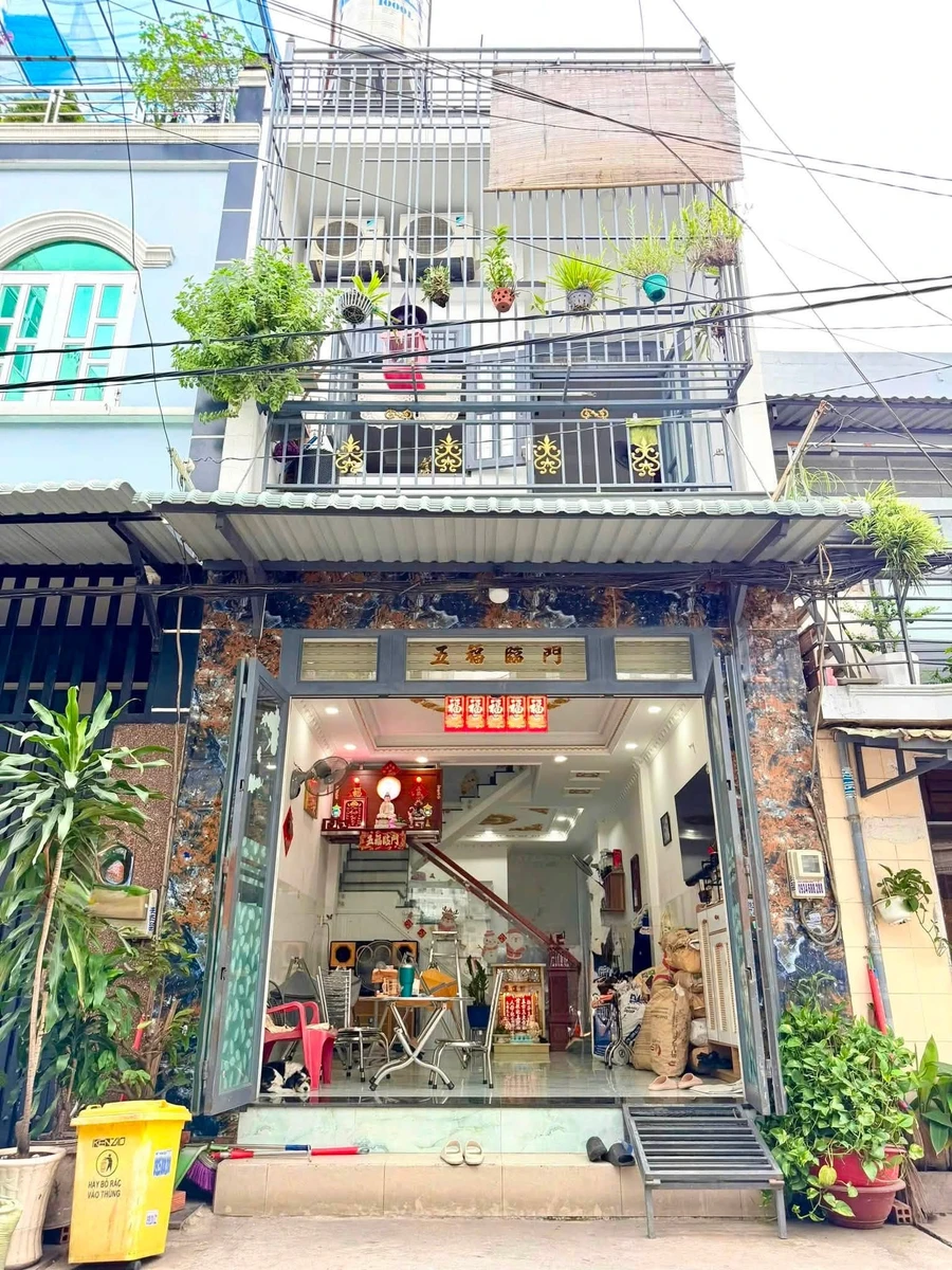 Bán nhà hẻm xe hơi 106m2 Chiến Lược, Bình Tân, 5,28 tỷ - Ảnh 1