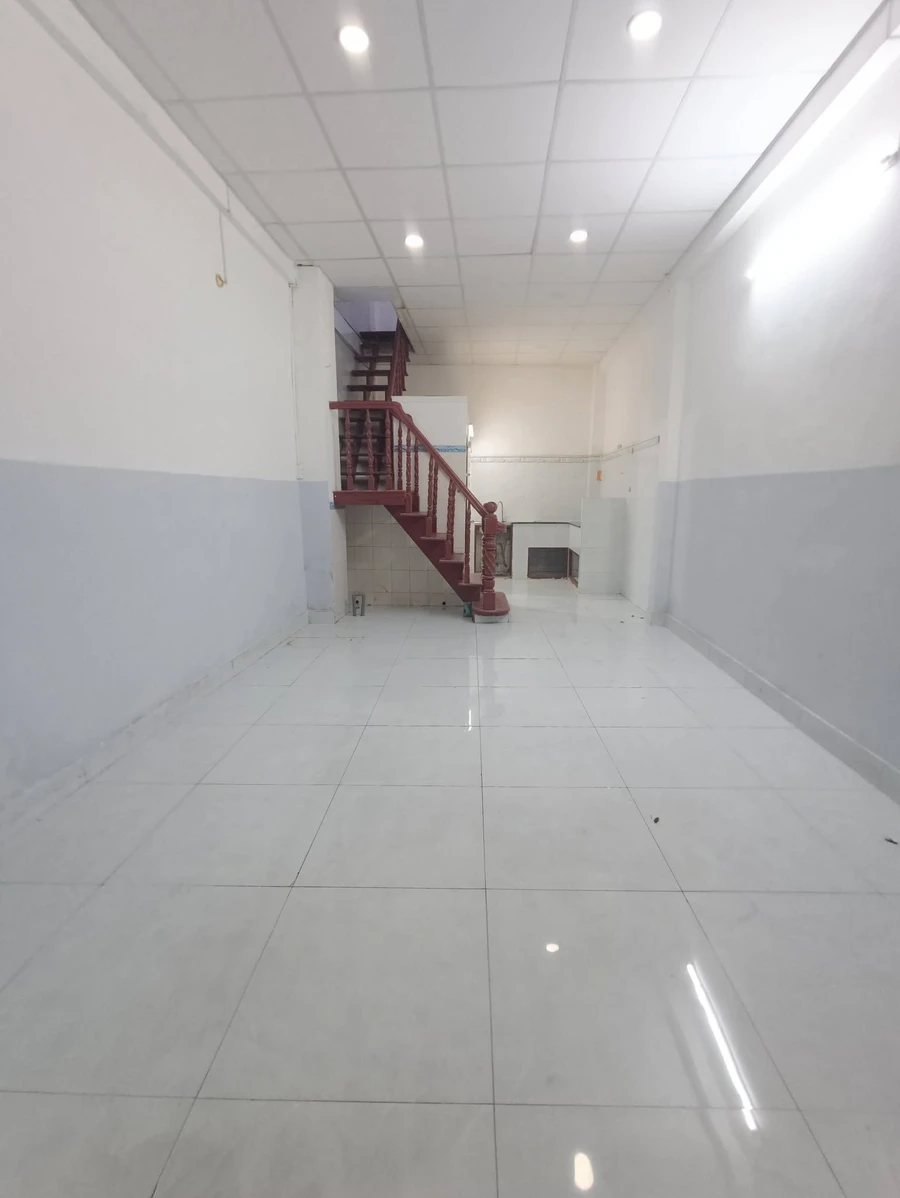 Cho thuê nhà nguyên căn Quận 3, 28m², 2 PN, 11 triệu/tháng - Ảnh thu nhỏ 4