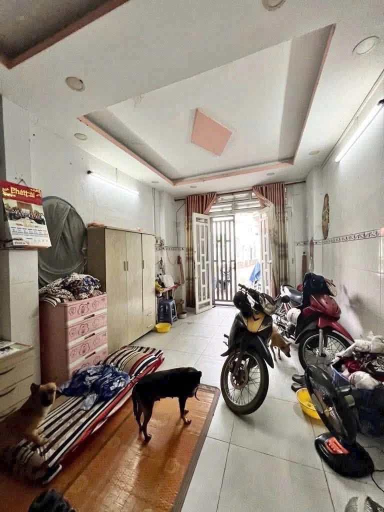 Bán nhà 2 tầng 45m2 đường Tỉnh Lộ 10 gần chợ Bà Hom, Bình Tân, giá 2,75 tỷ - Ảnh thu nhỏ 3