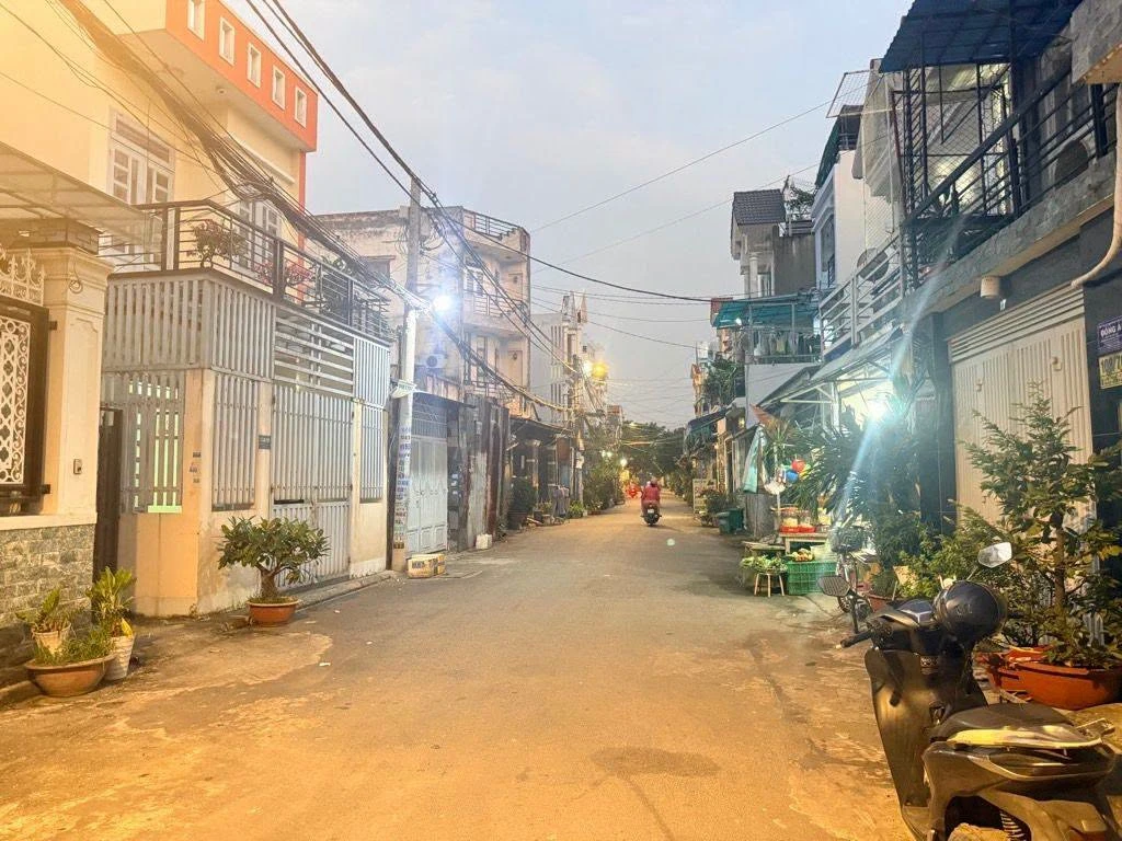 Bán nhà 5 tầng 3 mặt tiền 60m2 đường Lâm Thị Hố, Tân Chánh Hiệp, Quận 12 - 7,15 tỷ - Ảnh thu nhỏ 3