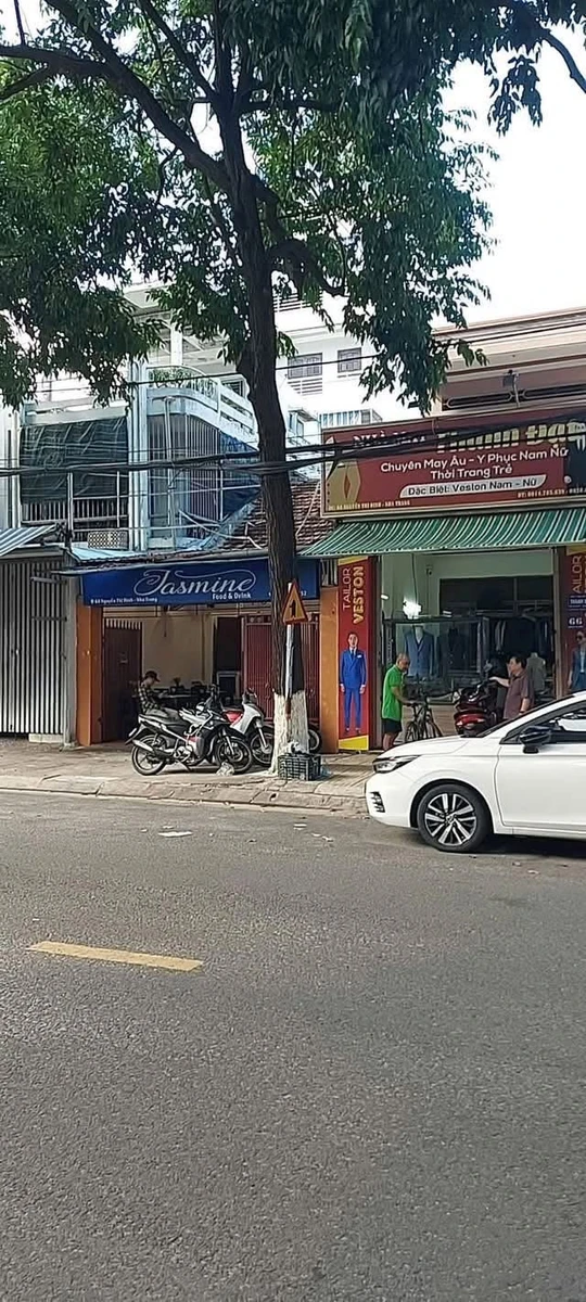 Bán nhà mặt tiền Nguyễn Thị Định, Nha Trang, 144.7m, 14.3 tỷ - Ảnh thu nhỏ 2