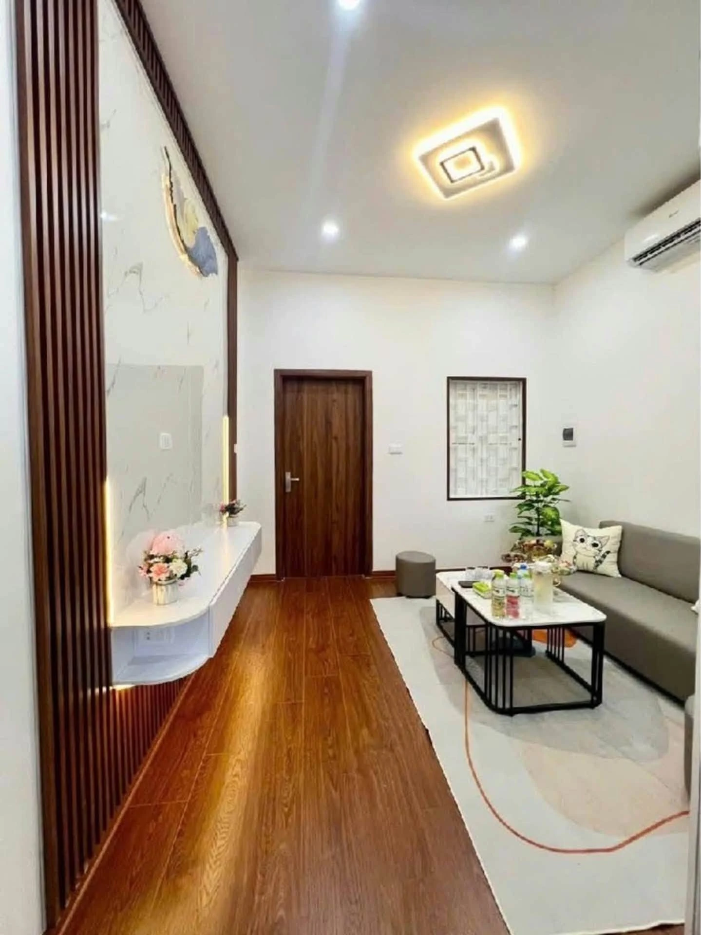 Bán căn hộ tập thể 2 phòng ngủ 55m² Nguyễn Trãi 2,65 tỷ - Ảnh 1