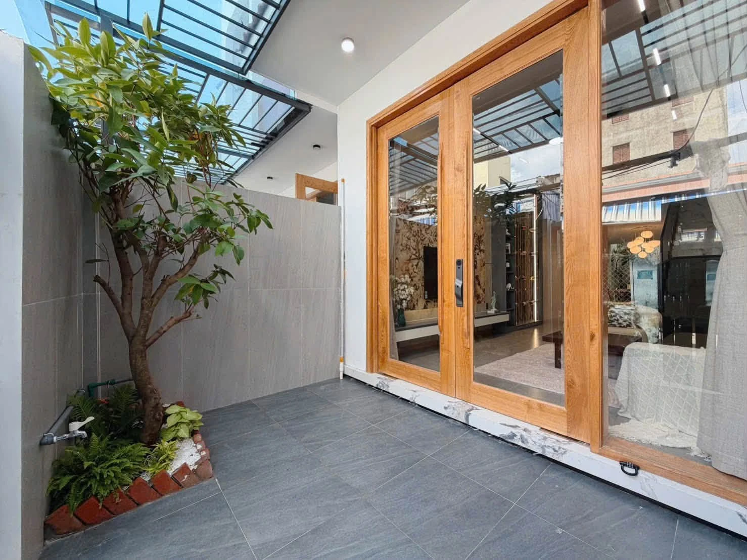 Nhà 3 tầng 76,5m2 có hồ bơi Hải Châu, Đà Nẵng - Ảnh 1