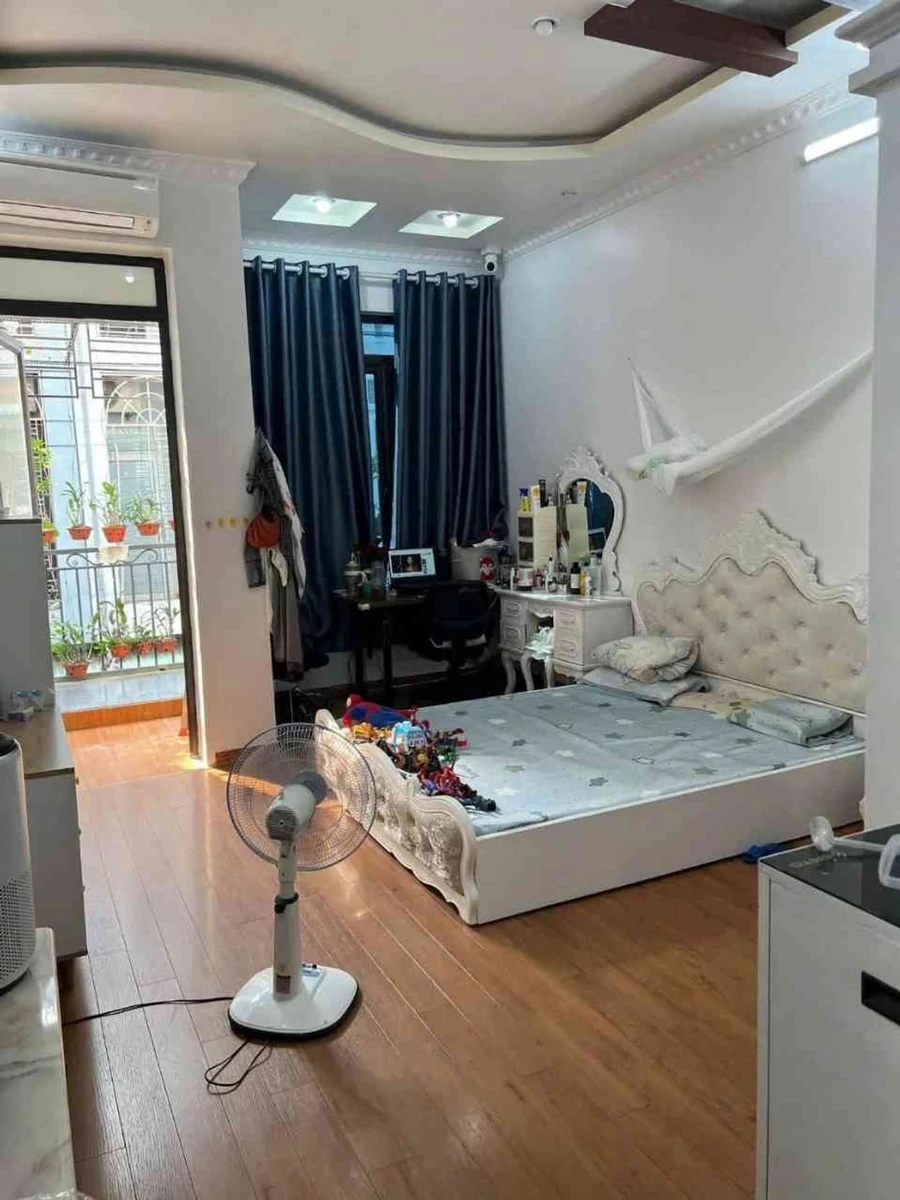 Bán nhà 4 tầng 4 phòng ngủ 72m2 Văn Cao hơn 3 tỷ - Ảnh thu nhỏ 3