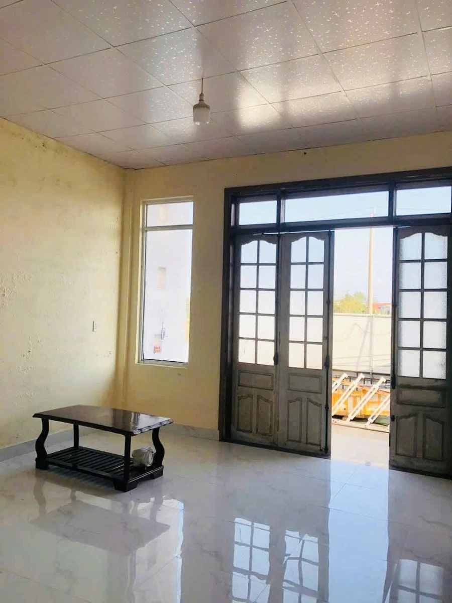 Cho thuê nhà 2 tầng mặt tiền 200m2 Phan Đình Thông, Huế - Ảnh thu nhỏ 5