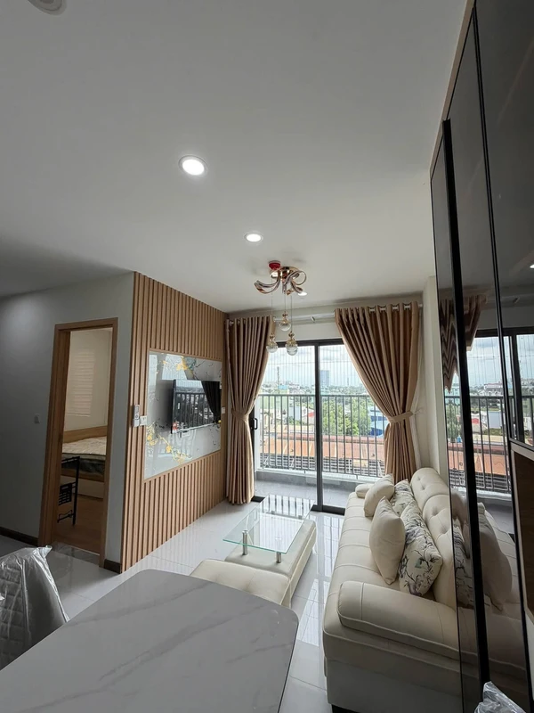 Cho thuê căn hộ Diamond Boulevard 55m2, 8.5tr/tháng