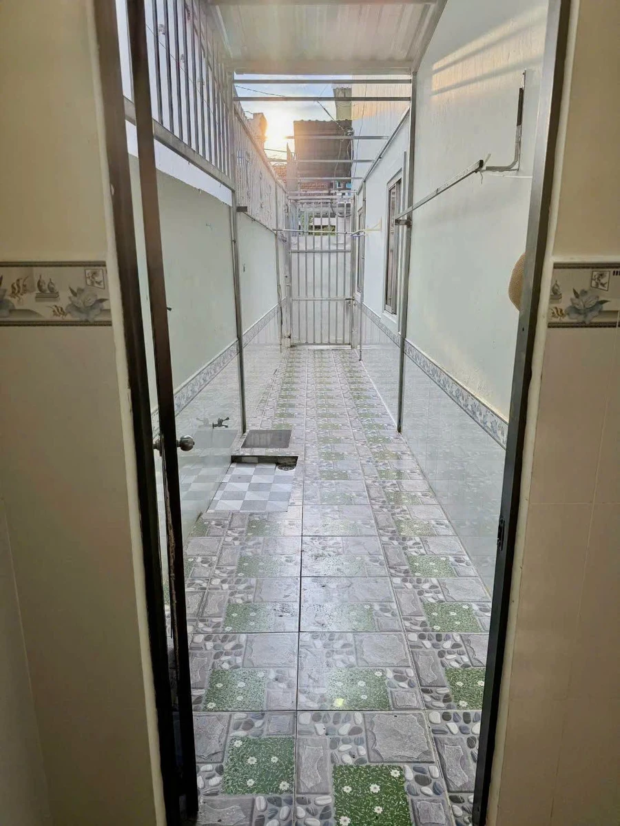 Bán nhà hẻm Nguyễn Chí Thanh, Rạch Giá, An Giang, 105m² - Ảnh thu nhỏ 3