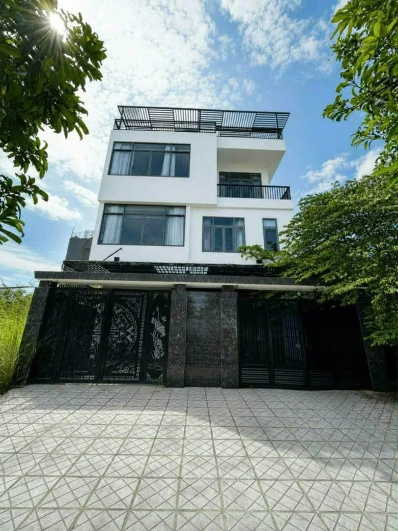 Cho thuê biệt thự 600m² 8 PN, Sơn Trà, Đà Nẵng - Ảnh 1