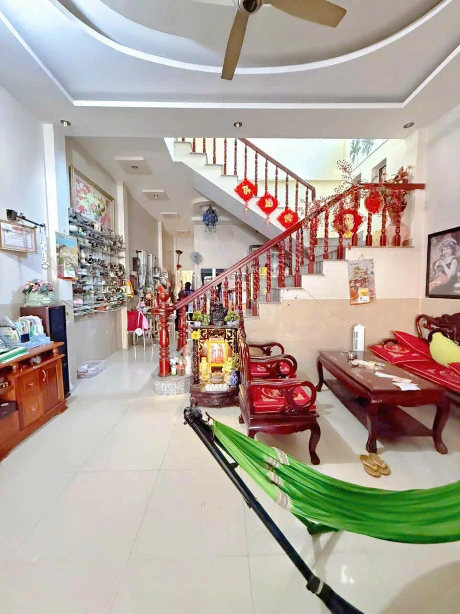 Bán nhà mặt tiền Nguyễn Bá Học, Biên Hòa, 162m² giá 7 tỷ - Ảnh thu nhỏ 3