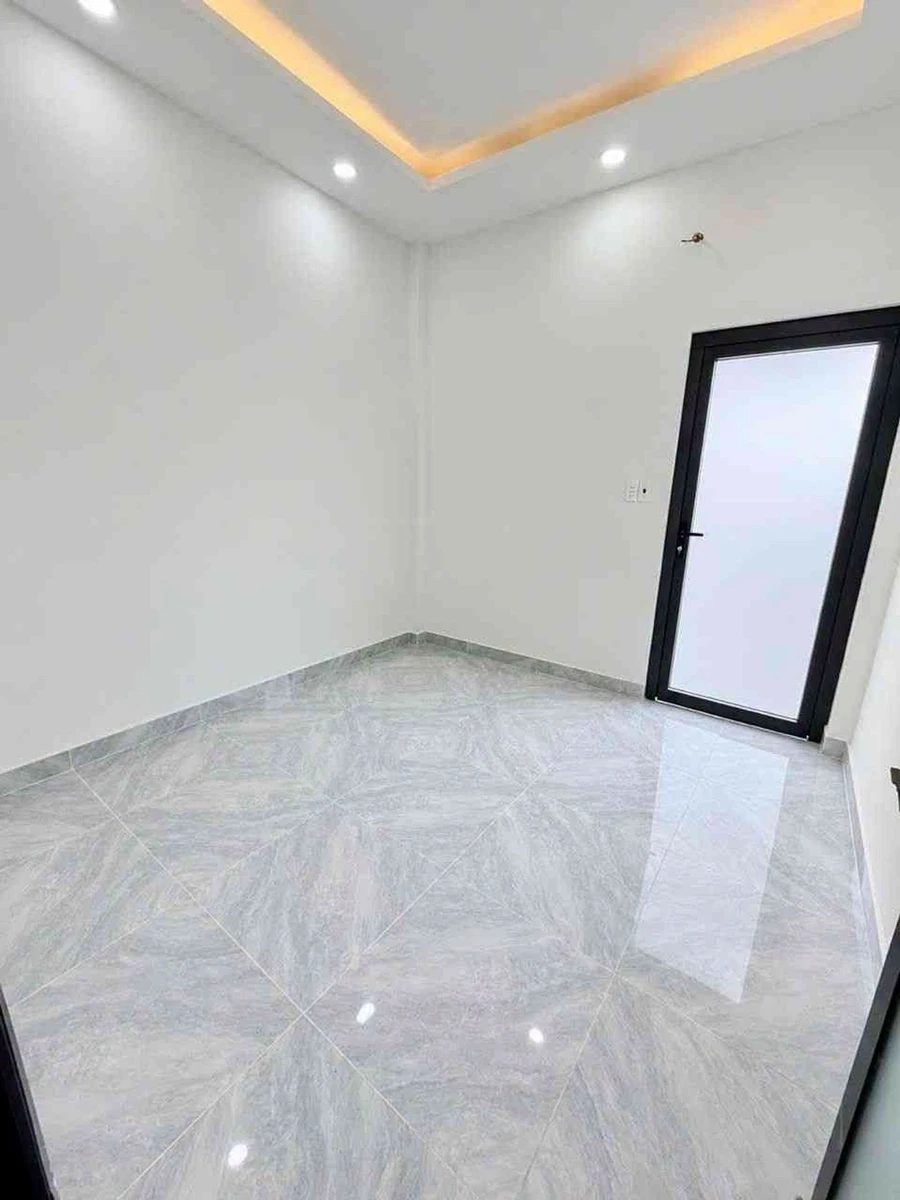 Bán nhà 2 tầng 42m2, 3PN sát hẻm xe hơi Quận 8 - Ảnh thu nhỏ 3
