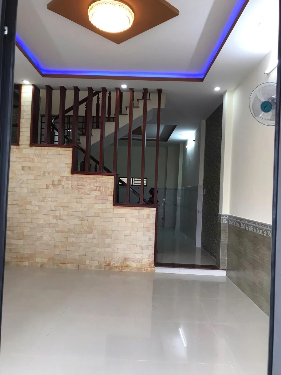 Bán nhà 2 tầng mặt tiền Nguyễn Công Hoan, Đà Nẵng 5,4 tỷ - Ảnh thu nhỏ 2