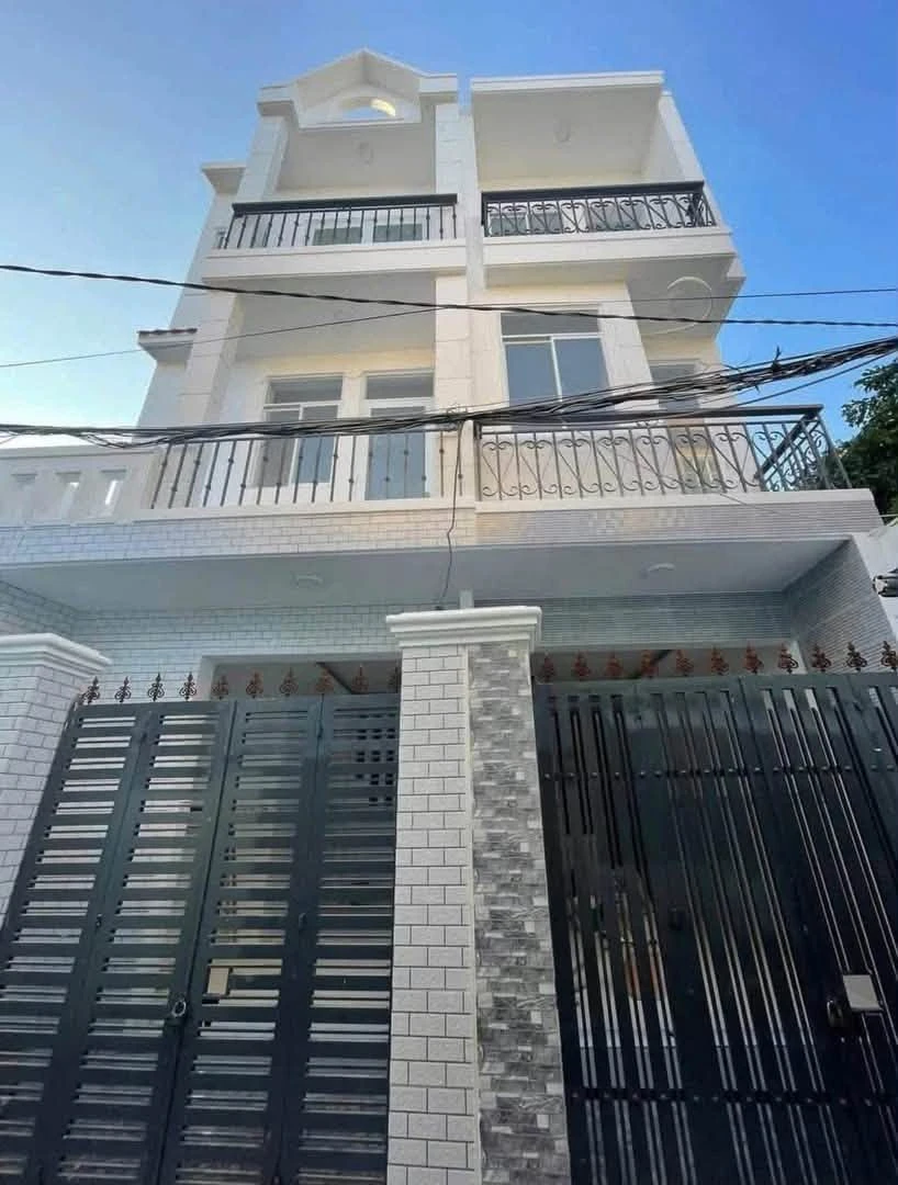 Bán nhà Nguyễn Hới, Vũng Tàu, 43m2, 4 PN, 4 WC, 4.3 tỷ - Ảnh 1
