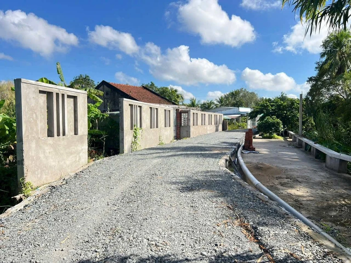 Bán nền mặt tiền Rạch Ông Kinh 325m² Nguyễn Văn Linh Nhà Bè - Ảnh 1