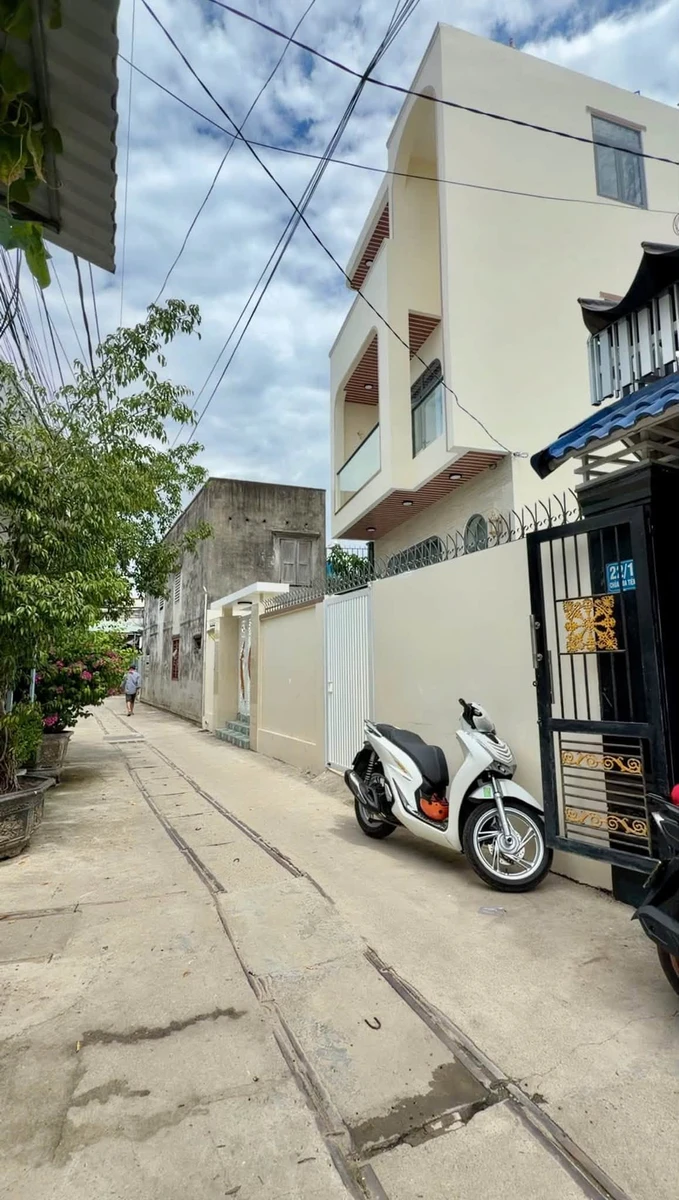 Bán nhà 3 mặt tiền 77.8m2 Phan Bội Châu Diên Khánh 2.1 tỷ - Ảnh thu nhỏ 2