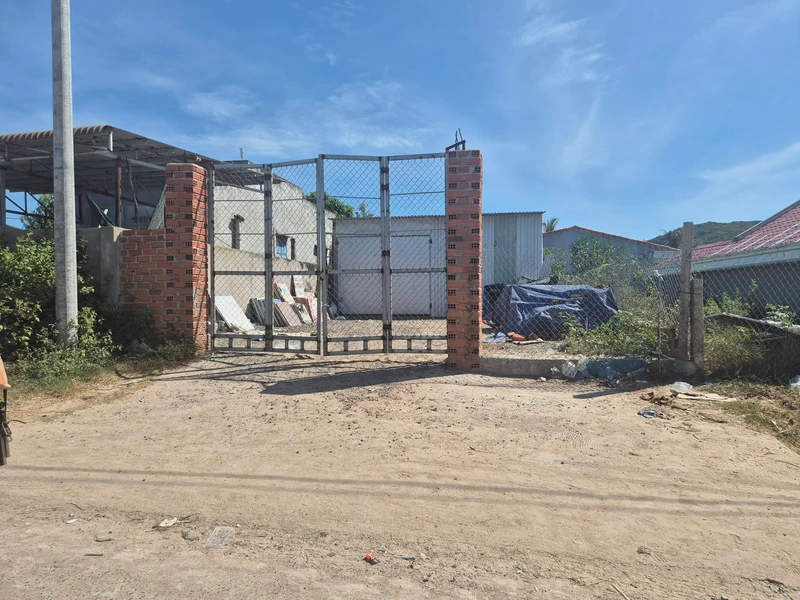 Bán đất mặt tiền Từ Nham 114m² sát chợ gần biển 1 tỷ 1xx triệu