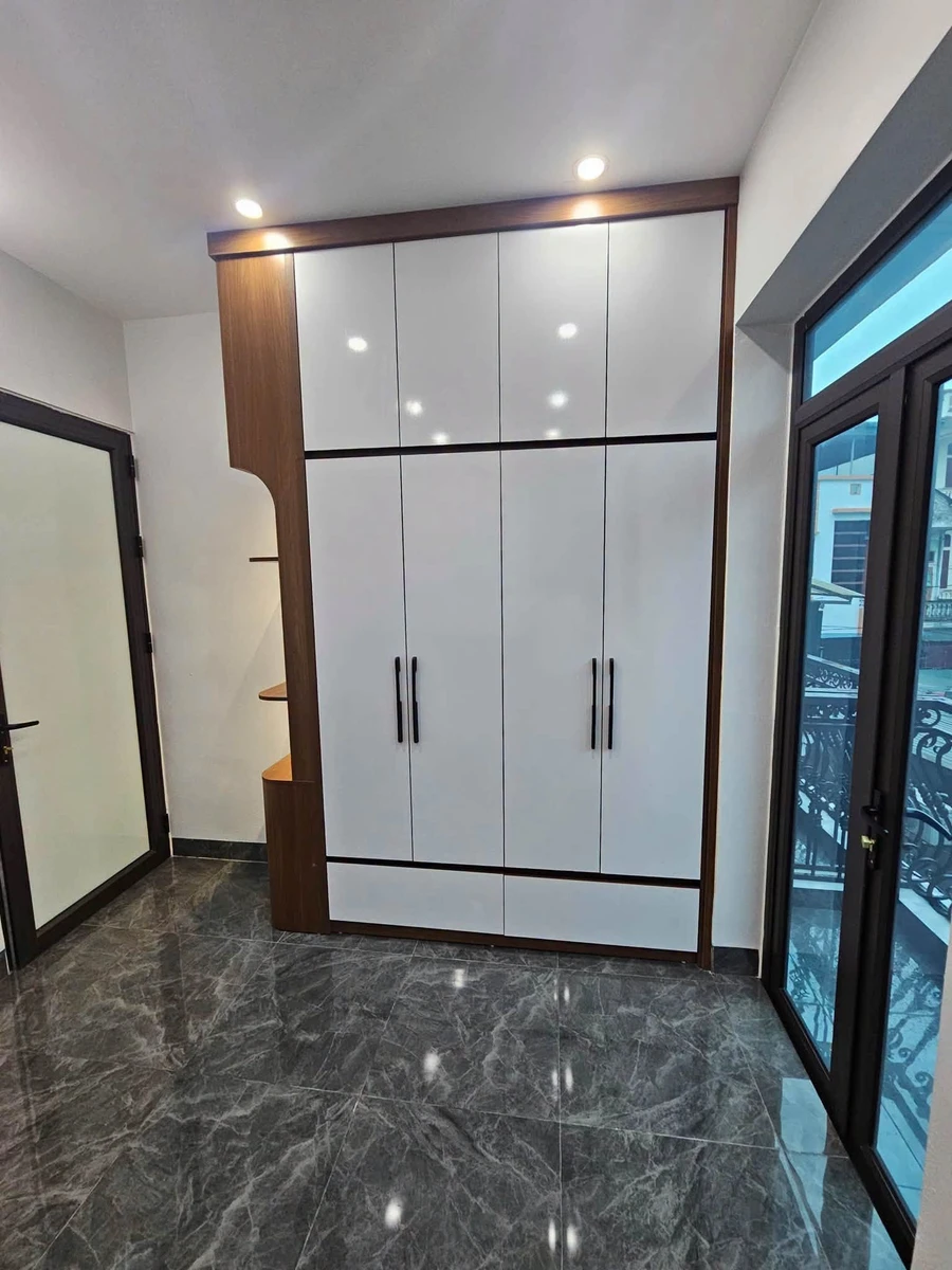 Bán nhà 3 tầng 60,8m² full nội thất ngõ Nguyễn Hữu Cầu, TP Hải Dương (nay thuộc Hải Phòng) - Ảnh thu nhỏ 3
