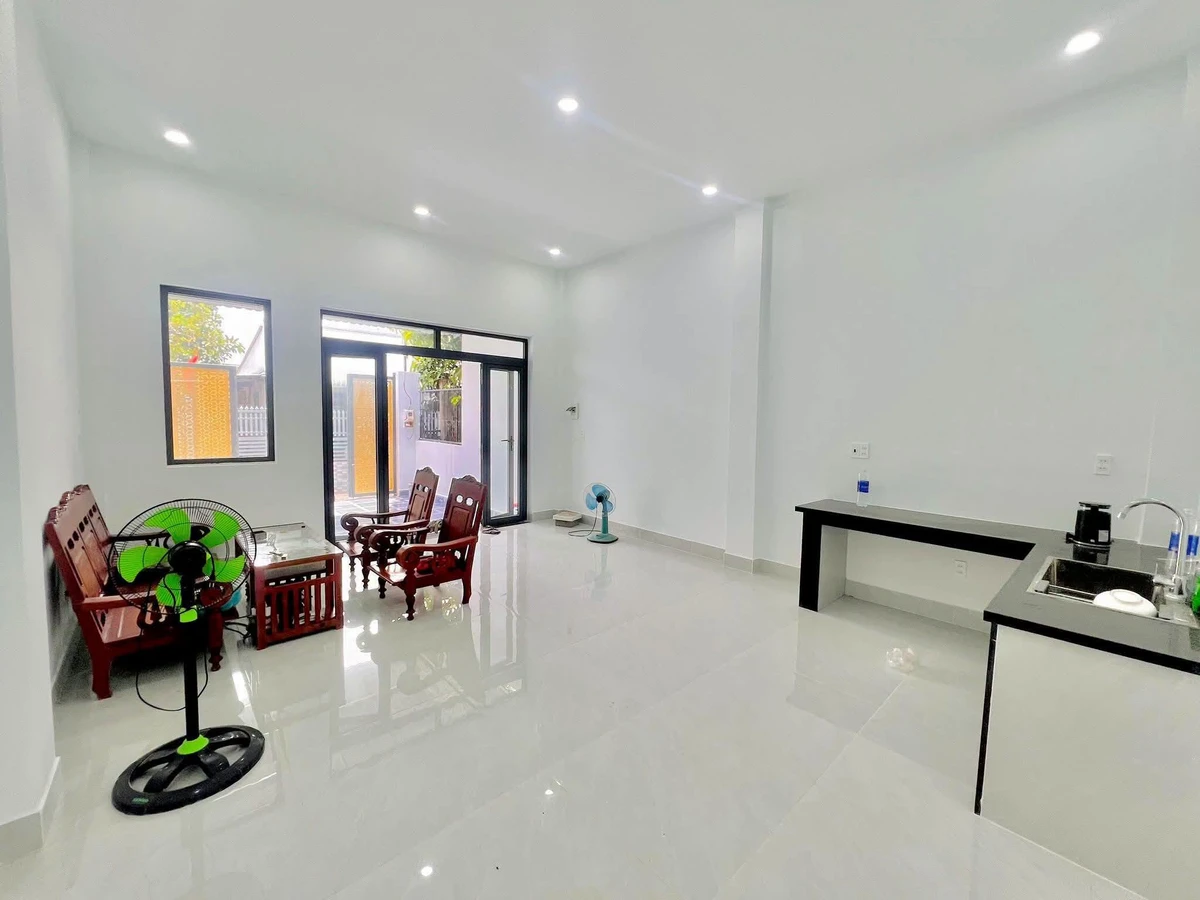 Bán nhà sổ riêng 2 PN, 105m² tại Trảng Dài, Bình Dương, 2 tỷ 590 triệu - Ảnh thu nhỏ 3