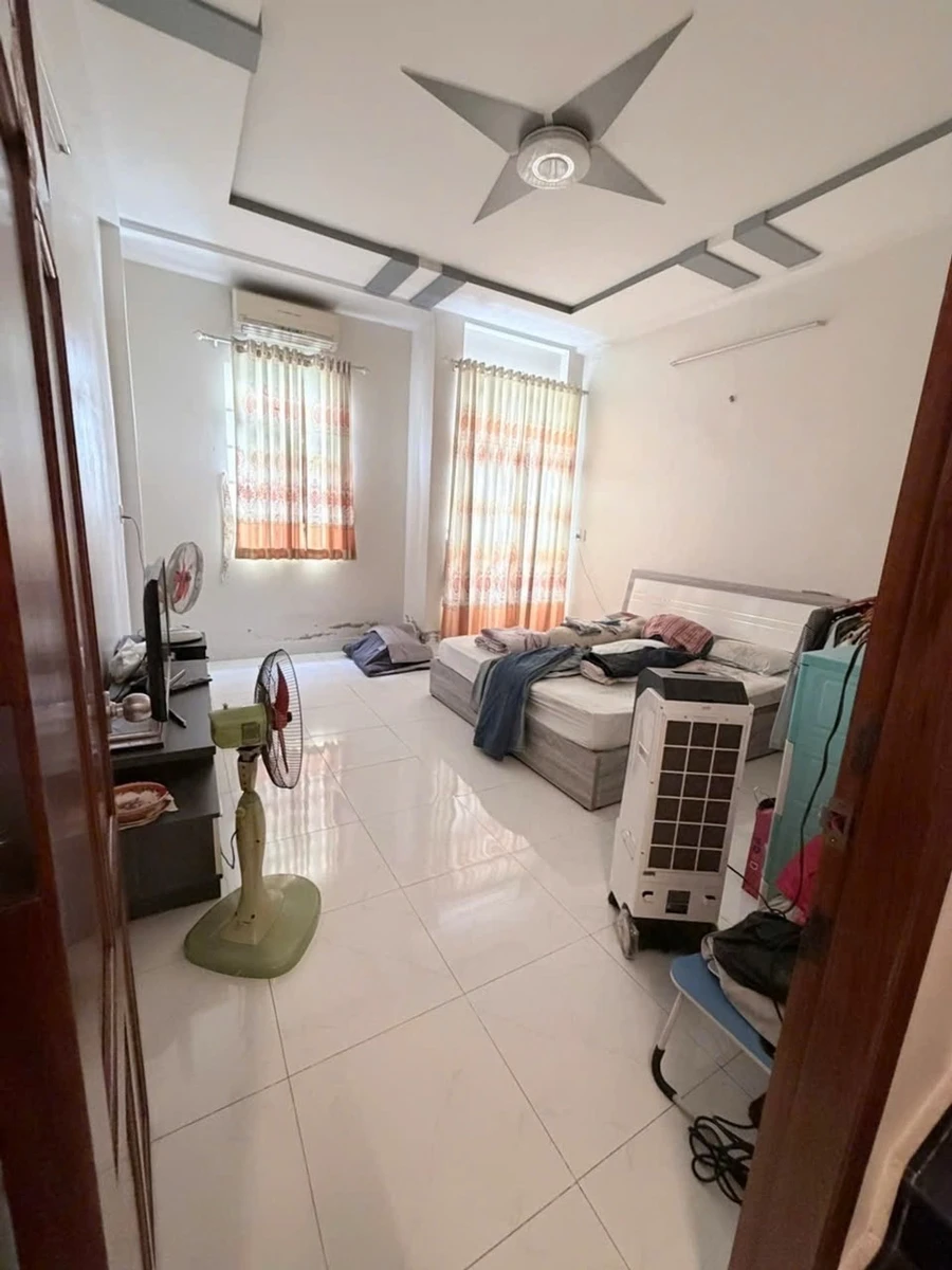 Bán nhà 3 tầng 4PN diện tích 52,5m2 khu Phú Định, Quận 8 giá 4,95 tỷ - Ảnh thu nhỏ 3