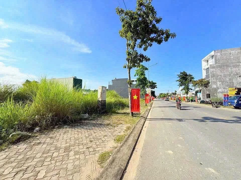 Bán đất mặt tiền Nguyễn Công Phương 110m2 giá 1 tỷ 9 - Ảnh 1